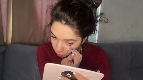 Angelihee online show from April 14, 10:21 am