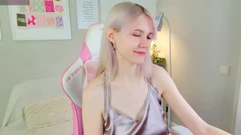 Nelly online show from October 19, 5:13 pm