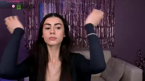 nellyfae online show from February 24, 10:13 am