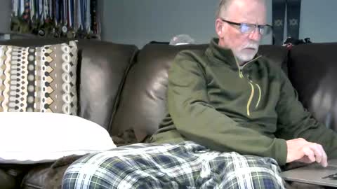 Jack online show from December 18, 1:00 am