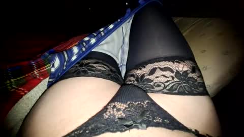 Snapshot of nembo1974 chatting on May 15, 12:17 am boo online show from May 15, 12:17 am