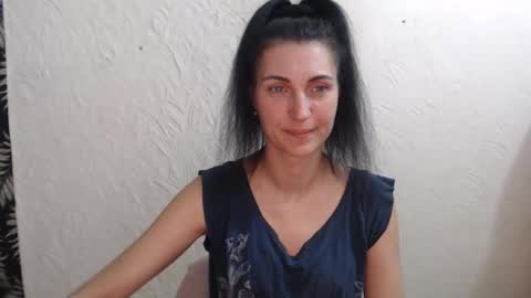 Nensy online show from April 2, 2:15 pm