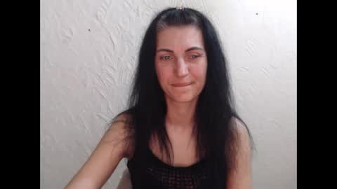 Snapshot of nensyfay_ chatting on April 18, 7:07 pm Nensy online show from April 18, 7:07 pm