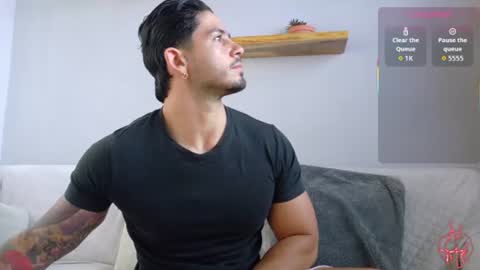 Snapshot of neo_dimou chatting on June 19, 12:31 pm Jordan online show from June 19, 12:31 pm