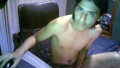 Snapshot of neo_luchotheboss chatting on November 4, 4:22 am neo_luchotheboss online show from November 4, 4:22 am