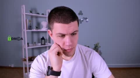 Snapshot of neo_raze_ chatting on February 1, 9:41 am neo_raze_ online show from February 1, 9:41 am