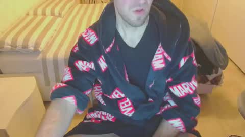 Snapshot of nerchia_89 chatting on February 17, 6:58 pm Nerchia89 online show from February 17, 6:58 pm