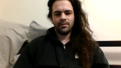 Snapshot of nerdy_d chatting on February 25, 3:31 am De online show from February 25, 3:31 am