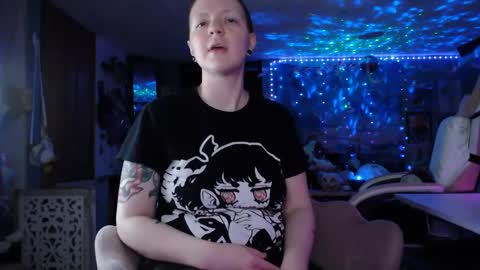 Snapshot of nerdy_squirty chatting on October 6, 6:11 am NerdySquirty online show from October 6, 6:11 am