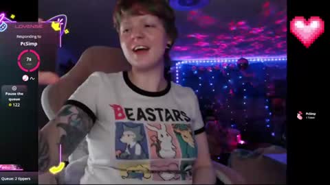 Snapshot of nerdy_squirty chatting on June 27, 5:01 am NerdySquirty online show from June 27, 5:01 am