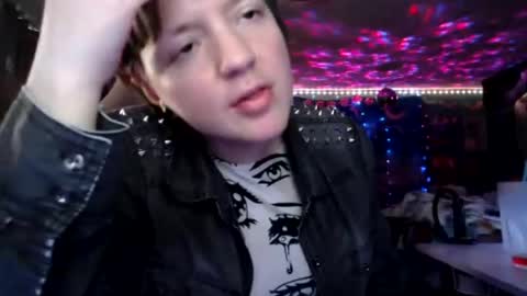Snapshot of nerdy_squirty chatting on July 23, 7:50 am NerdySquirty online show from July 23, 7:50 am