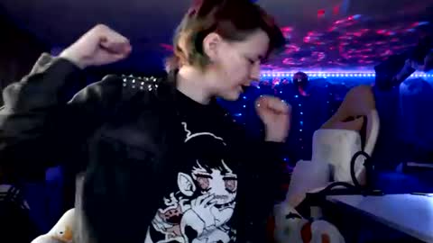 Snapshot of nerdy_squirty chatting on August 6, 6:15 am NerdySquirty online show from August 6, 6:15 am