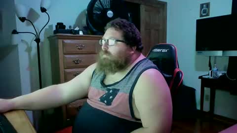 Snapshot of nerdychub4fun chatting on December 18, 1:15 am nerdychub4fun online show from December 18, 1:15 am