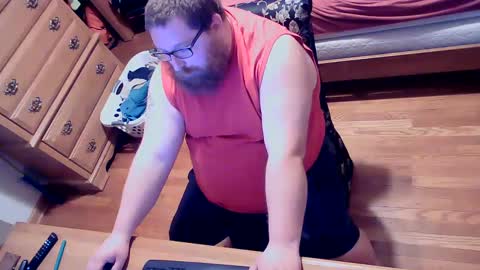 Snapshot of nerdychub4fun chatting on February 12, 10:37 pm nerdychub4fun online show from February 12, 10:37 pm
