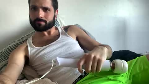 nutsteraj online show from November 24, 2:50 pm