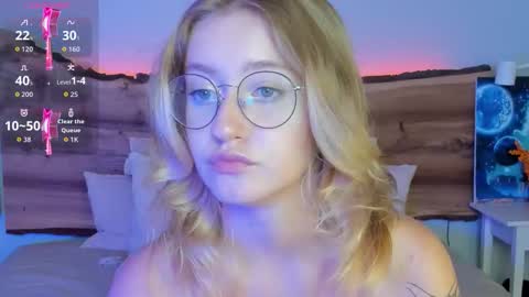 Nerissa online show from September 17, 7:48 pm
