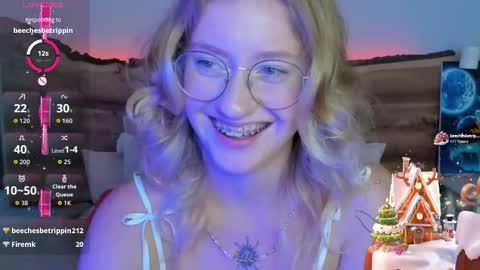 Nerissa online show from September 19, 8:20 pm