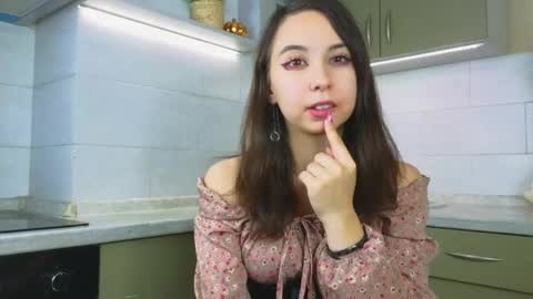 Snapshot of nerixalvire chatting on May 11, 4:04 pm Emily online show from May 11, 4:04 pm