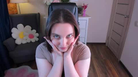 Snapshot of nero_asta chatting on June 5, 2:34 pm nero_asta online show from June 5, 2:34 pm