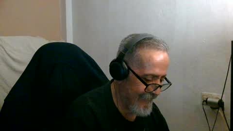 neron401 online show from June 17, 11:16 pm