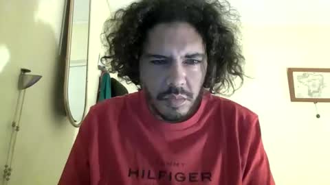 Snapshot of nesptunes85 chatting on January 19, 12:47 am Michael online show from January 19, 12:47 am