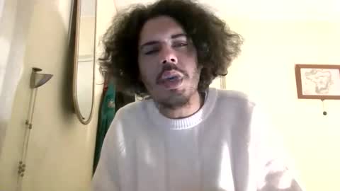 Snapshot of nesptunes85 chatting on February 3, 11:32 pm Michael online show from February 3, 11:32 pm