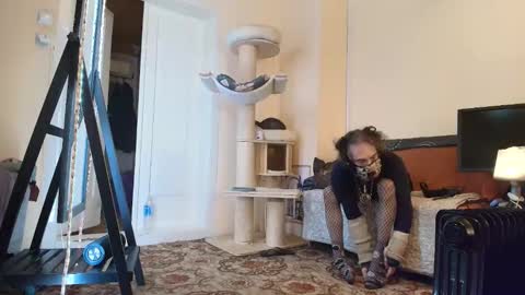 nessieanalemma online show from February 25, 8:24 am