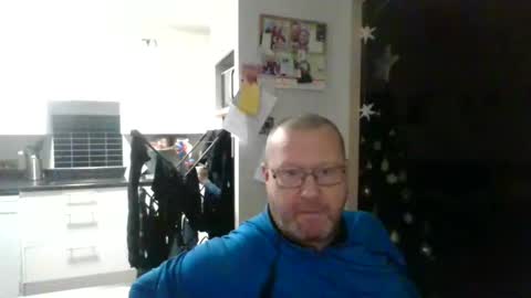 nesuk online show from December 13, 10:34 pm