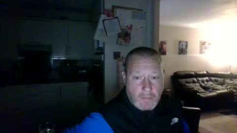 nesuk online show from October 25, 9:20 pm