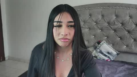 nesuko_kamado online show from December 22, 5:21 pm