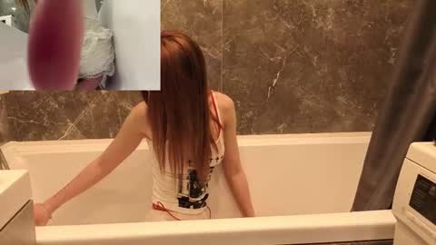 Naomi online show from February 25, 9:24 pm