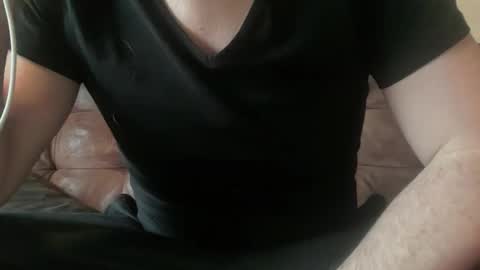 Neu242Gierig online show from October 30, 7:10 am