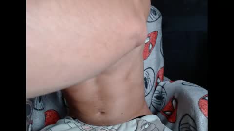 Snapshot of neuttron chatting on May 25, 6:58 pm neuttron online show from May 25, 6:58 pm