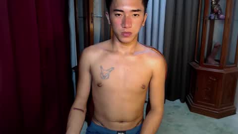 Snapshot of new_jersey_jay chatting on September 16, 12:50 pm new_jersey_jay online show from September 16, 12:50 pm