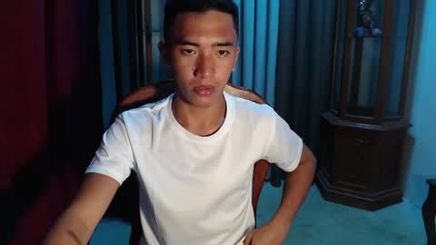 Snapshot of new_jersey_jay chatting on September 23, 10:51 am new_jersey_jay online show from September 23, 10:51 am
