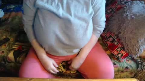 Lilly  online show from April 9, 4:12 am