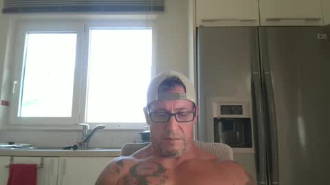 Newbdes online show from March 3, 2:01 pm