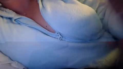 Snapshot of newbis666 chatting on March 2, 2:54 pm newbis666 online show from March 2, 2:54 pm