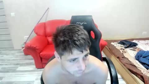 Snapshot of newboy69_ chatting on September 30, 12:15 am newboy69_ online show from September 30, 12:15 am