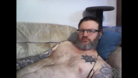 Snapshot of newbreed666 chatting on February 22, 8:29 pm NEWBREED666 online show from February 22, 8:29 pm