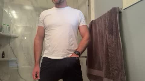 newguy_097 online show from February 13, 11:01 pm