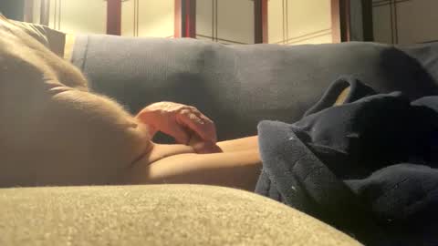 Snapshot of newgyb12 chatting on March 14, 2:28 am Newgyb12 online show from March 14, 2:28 am