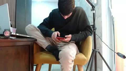 Snapshot of newlatino1 chatting on September 30, 8:47 pm newlatino1 online show from September 30, 8:47 pm