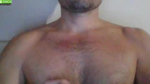Snapshot of newtyguy90 chatting on December 14, 3:39 pm newtyguy90 online show from December 14, 3:39 pm