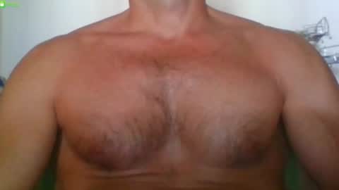 Snapshot of newtyguy90 chatting on June 17, 2:29 pm newtyguy90 online show from June 17, 2:29 pm