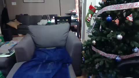 NewWorld online show from December 31, 5:18 pm