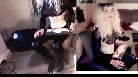 NylonHeelFreaks online show from February 17, 3:25 am