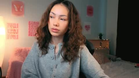 Snapshot of nexorine chatting on February 8, 5:55 am Lilly online show from February 8, 5:55 am