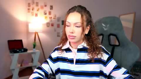 Snapshot of nexorine chatting on February 16, 11:28 am Lilly online show from February 16, 11:28 am