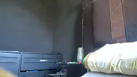 Snapshot of nexthorey chatting on September 21, 3:24 pm Ness online show from September 21, 3:24 pm